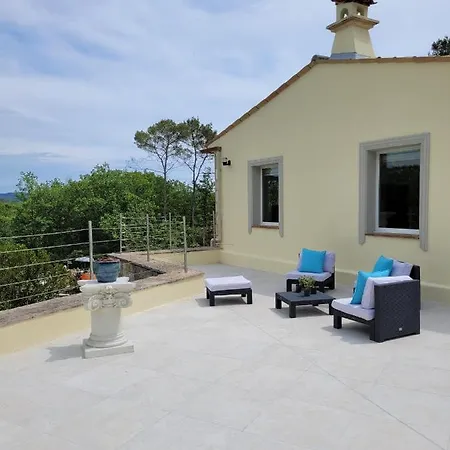 Villa Charmante Avec Grande Piscine Au Calme