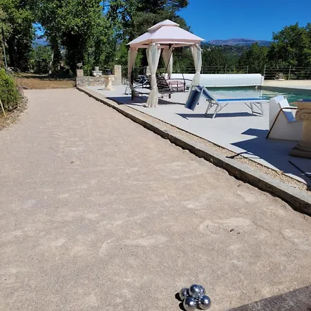 Charmante Avec Grande Piscine Au Calme Villa *